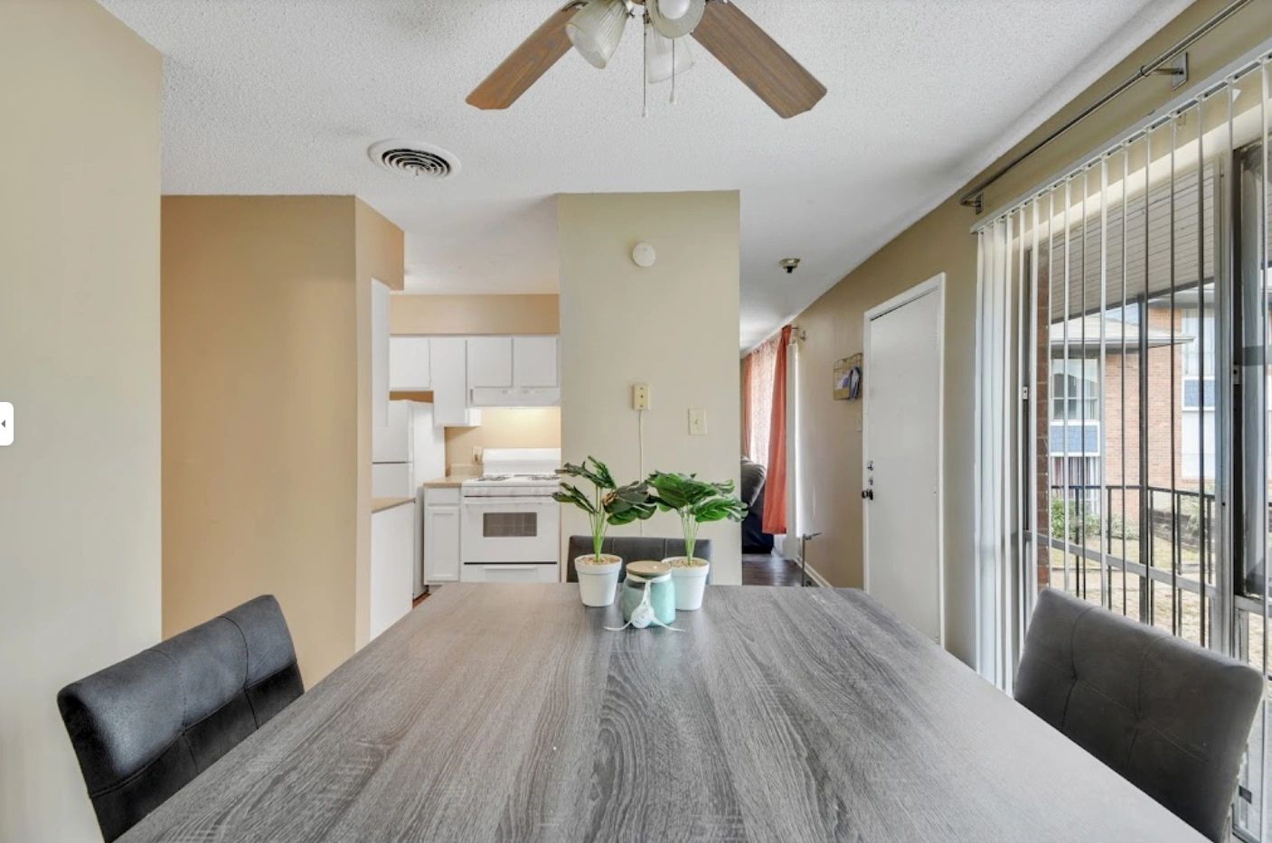 Point North Apartments